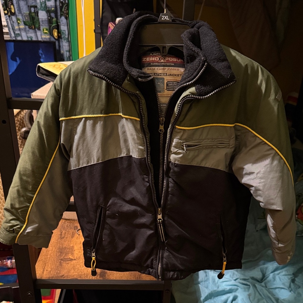 ZeroXposur Kids Puffer Jacket - Olive, Charcoal, Black